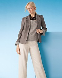 Ask Allie: Linen after Labor Day, Updating a Casual Wardrobe, Preventing the Muffin Top