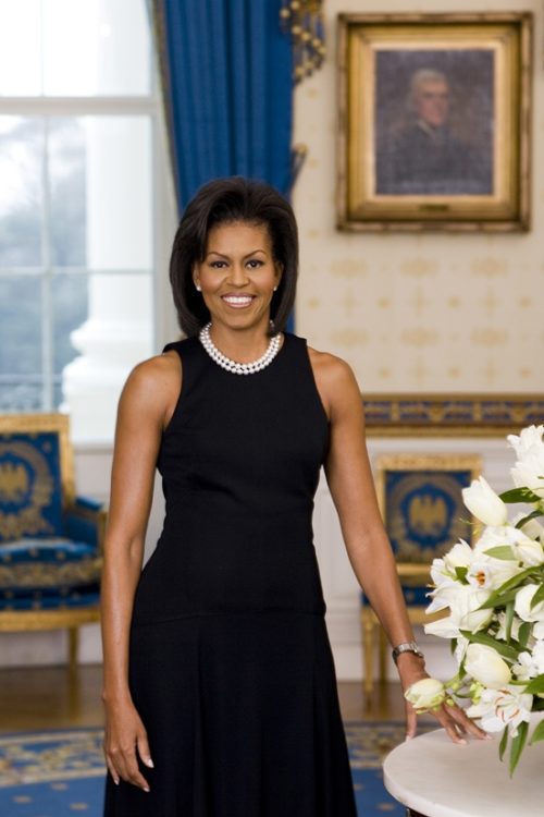ways to accessorize a black dress