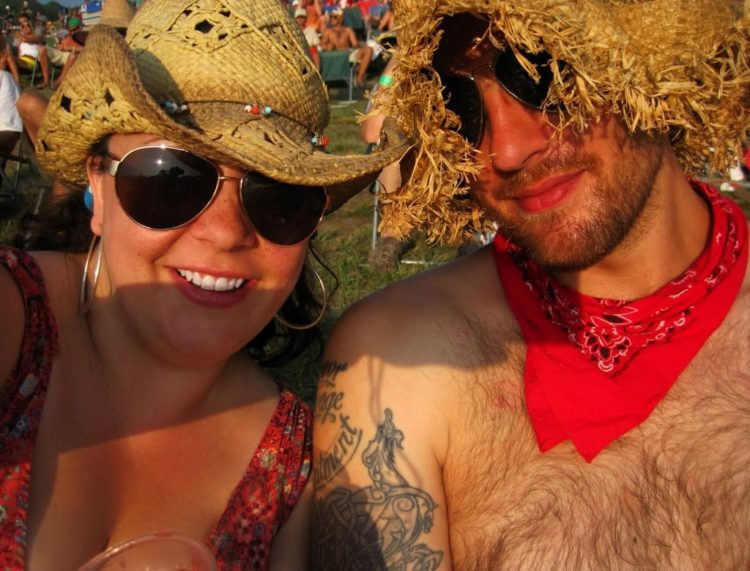 A Recap of Bonnaroo 2011 and What I Saw Sunday 8 Alison and karl Gary at Bonnaroo 2011