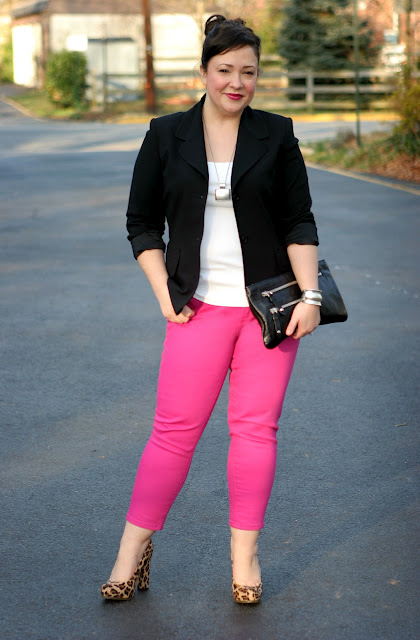 hot pink cropped jeans