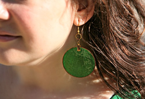 green earrings