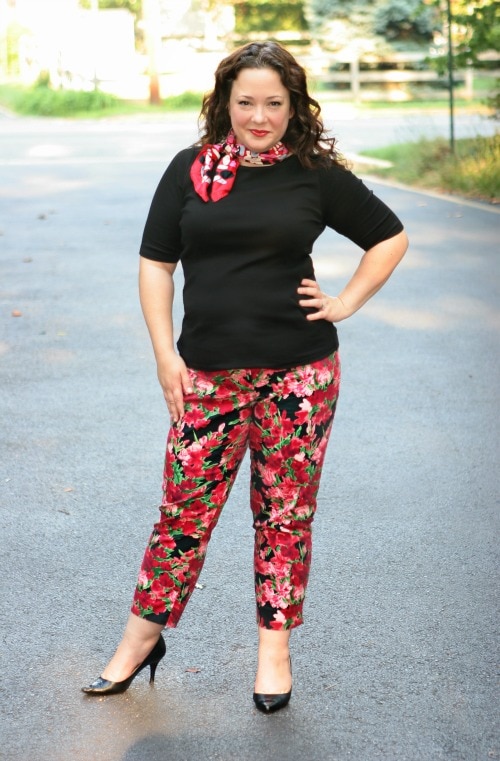 floral cropped pants