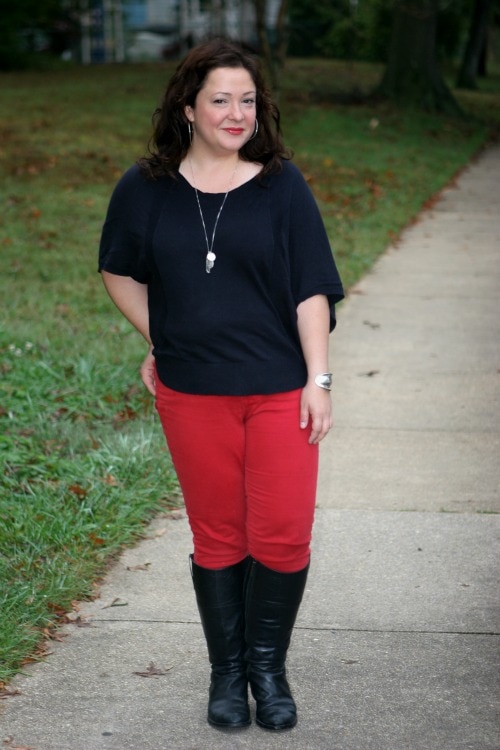 petite curvy fashion blogger