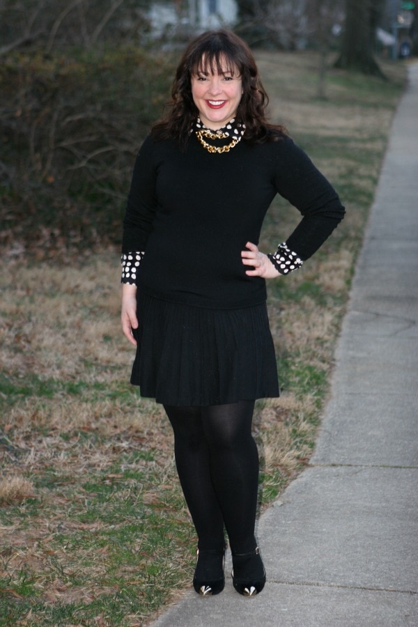 curvy fashion blogger