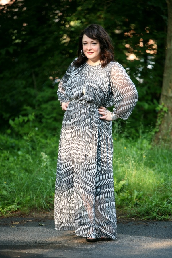 gray print maxi dress