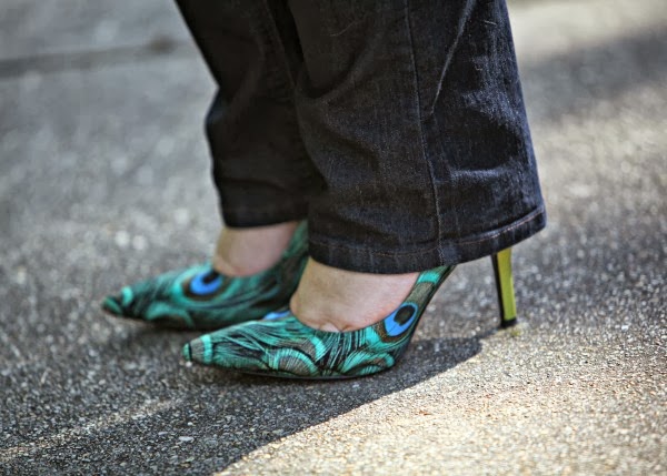 peacock pumps nine west