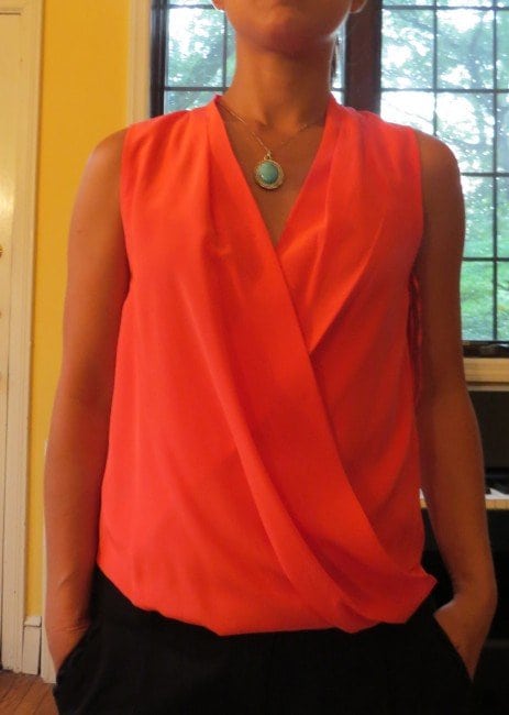 what necklace v-neck top - Which necklace with which neckline featured on popular Washington DC style blog, Wardrobe Oxygen