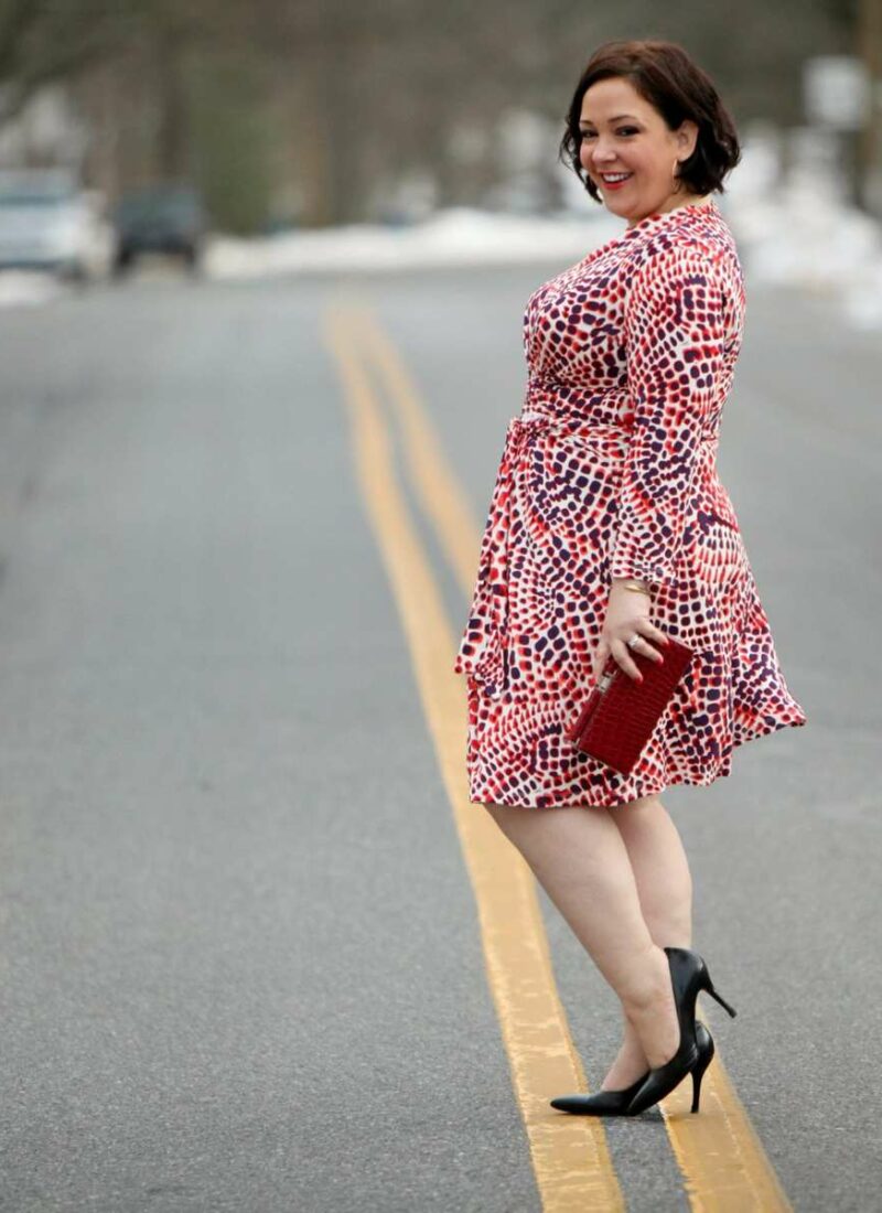 Wardrobe Oxygen featuring a Banana Republic Issa dress and LOFT croco frame clutch