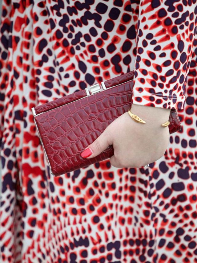 Wardrobe Oxygen featuring an Issa from Banana Republic dress and red croco framed clutch bag
