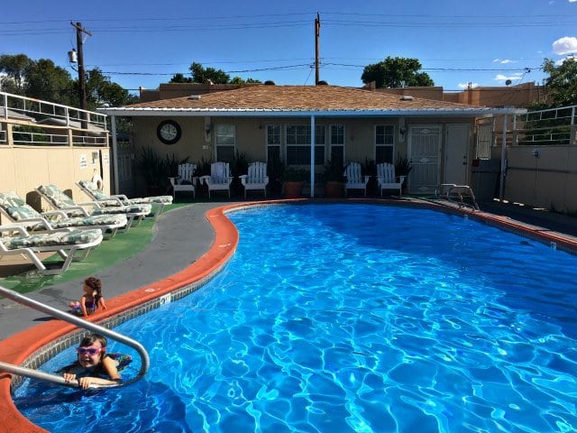 Monterey Non Smokers Motel Pool