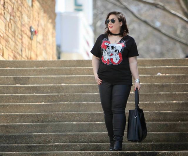 Blogger Wardrobe Oxygen in a Metallica Choker T-Shirt from Topshop, Junarose coated jeans via Dia&Co, and an ALLSAINTS black leather tote