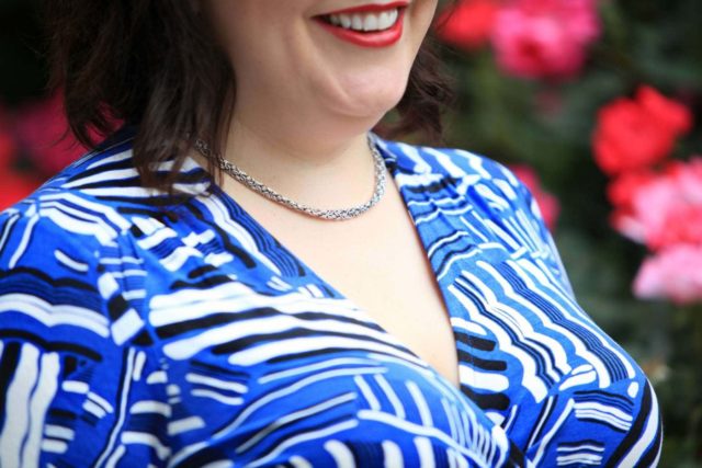 Over 40 fashion blogger Wardrobe Oxygen in a Lands' End wrap dress, Dagne Dover classic tote, and Ross Simons Byzantine Link necklace