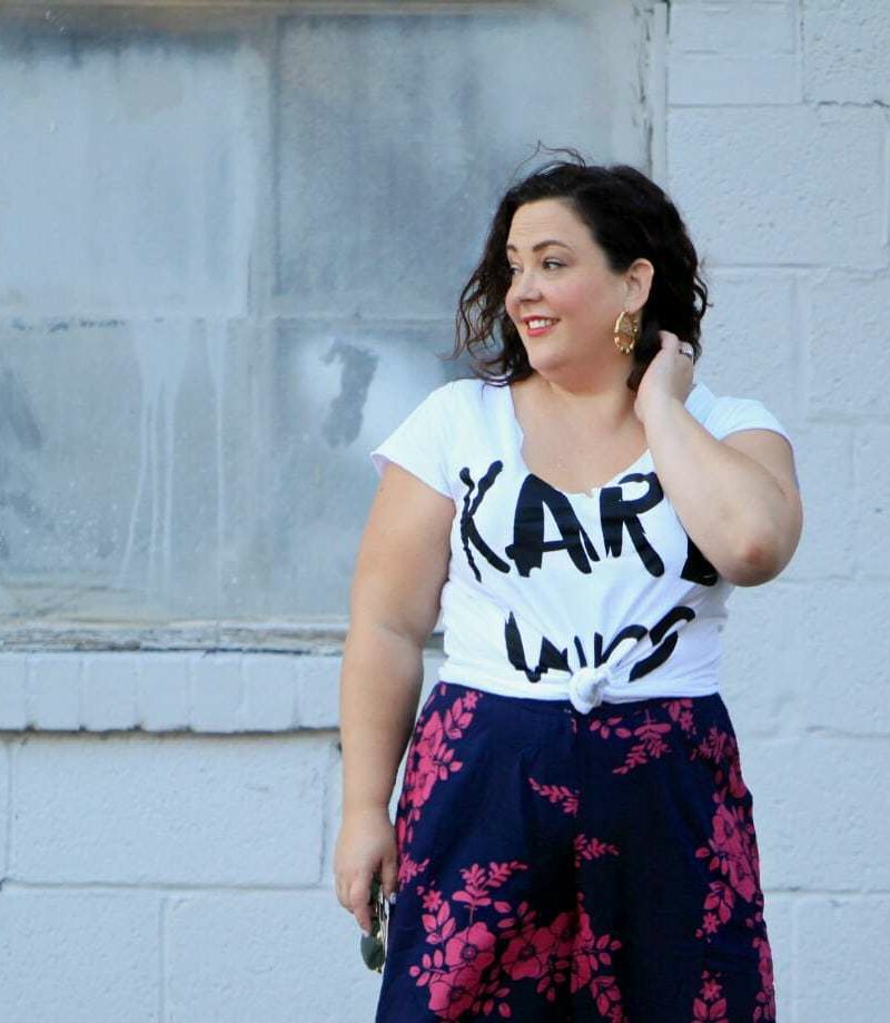 Wardrobe Oxygen in magenta and navy floral wide leg pants with red suede platform sandals from Naturalizer