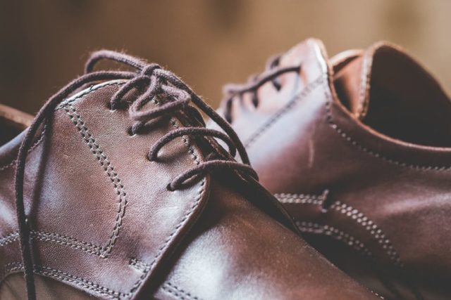 where to buy mens shoes larger than a size 12