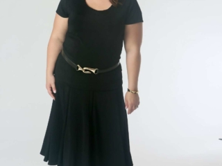 Hippie Shake: The scoop tee untucked over the skirt looked refined with the belt over it slung on the hips. Hippie Shake: The scoop tee untucked over the skirt looked refined with the belt over it slung on the hips. Add wedge sandals and gold hoops for a look perfect for a night out at the resort.