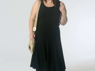 Skirt the Issue: Who says you have to wear shorts during the day? The tank tucked into the skirt (slip some smoothing shorts under to prevent chafing) and sandals make this look great for day tripping. Skirt the Issue: Who says you have to wear shorts during the day? The tank tucked into the skirt (slip some smoothing shorts under to prevent chafing) and sandals make this look great for day tripping.  Add a hat and crossbody for sun protection and to carry all your essentials.