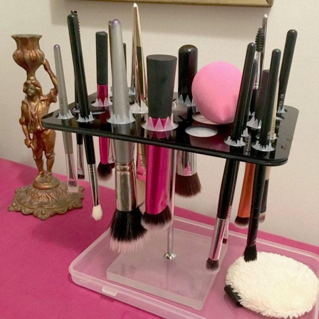 debbie ashpes makeup brushes