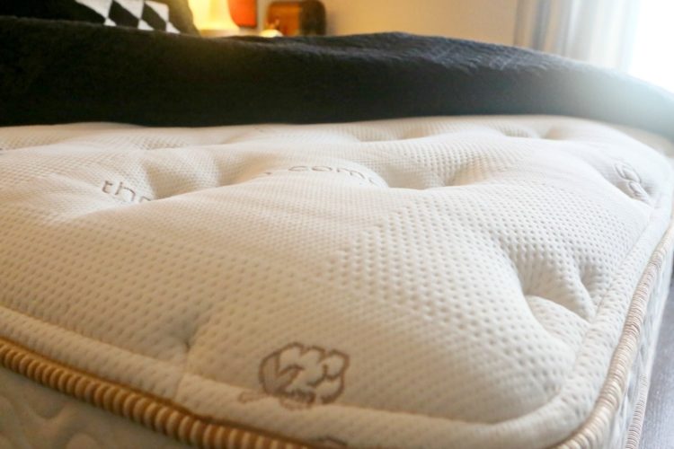 saatva mattress review organic cotton