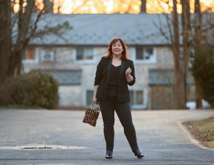 Wardrobe Oxygen in a Talbots Le Smoking jacket, Everlane high waisted jeans, and a Thacker NYC leopard calf hair ring handle purse #40plusstyle 