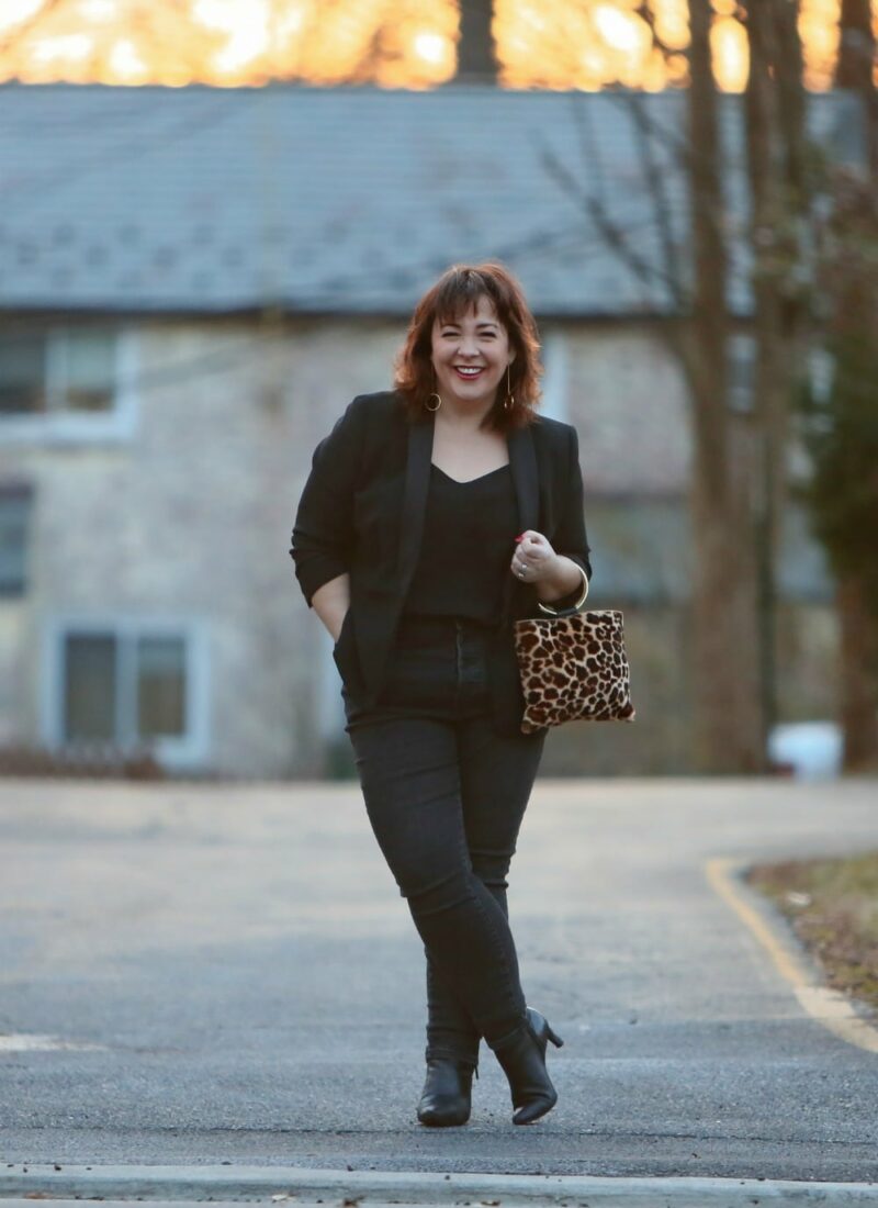 Wardrobe Oxygen in a Talbots Le Smoking jacket, Everlane high waisted jeans, and a Thacker NYC leopard calf hair ring handle purse #40plusstyle