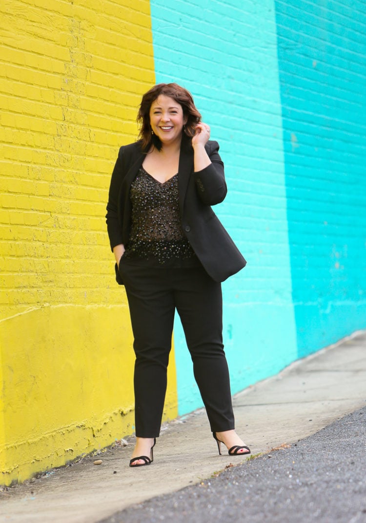 A review of the Ann Taylor Bi-Stretch Suiting and how it fits on a petite size 14 frame by Wardrobe Oxygen