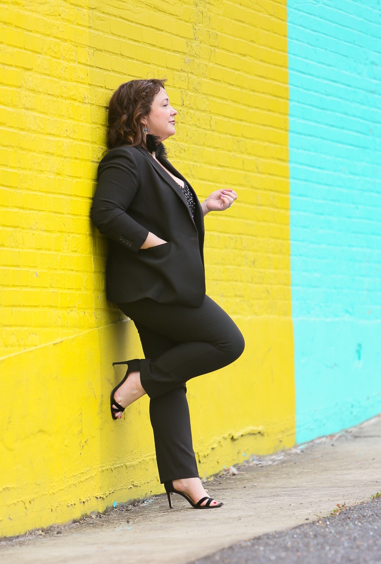 A review of the Ann Taylor Bi-Stretch Suiting and how it fits on a petite size 14 frame by Wardrobe Oxygen