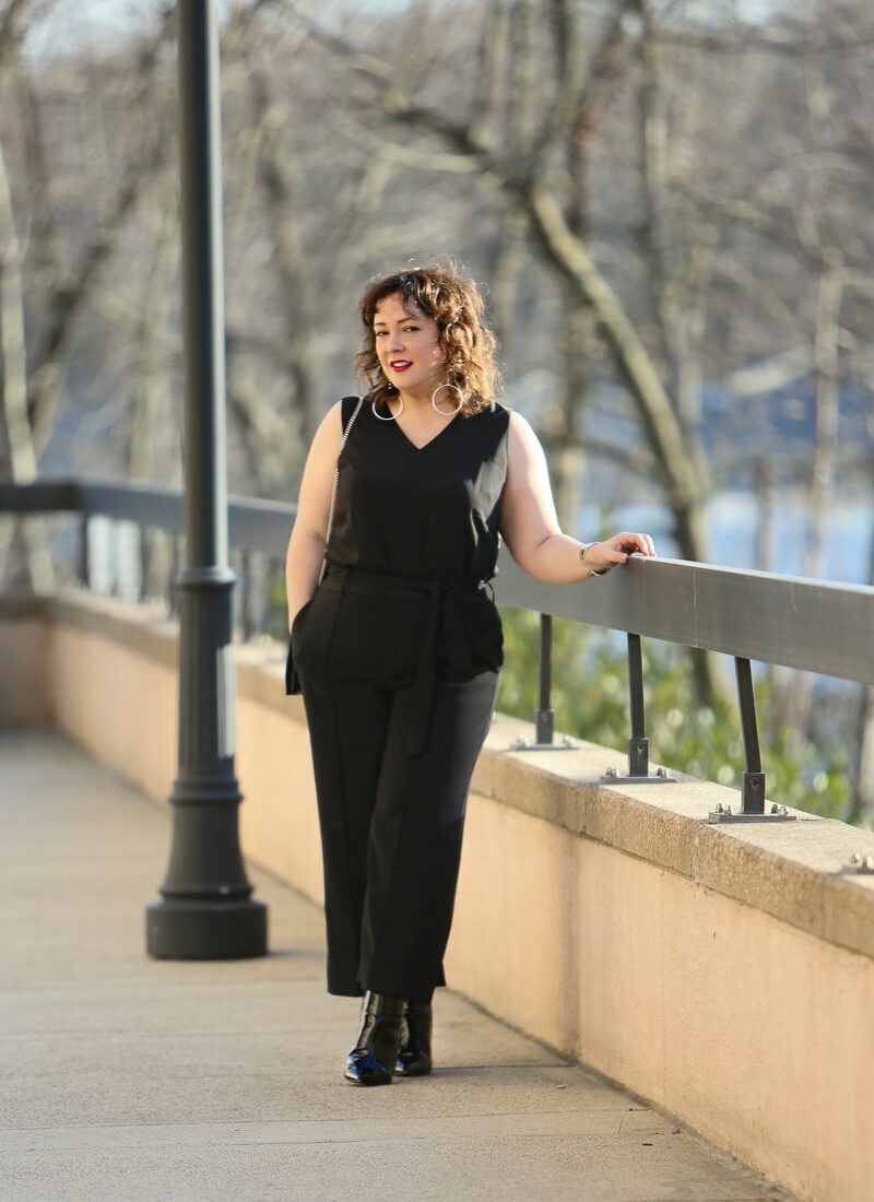 Wardrobe Oxygen in Chico's Black Label Collection Shell and Wide Leg Cropped Pants