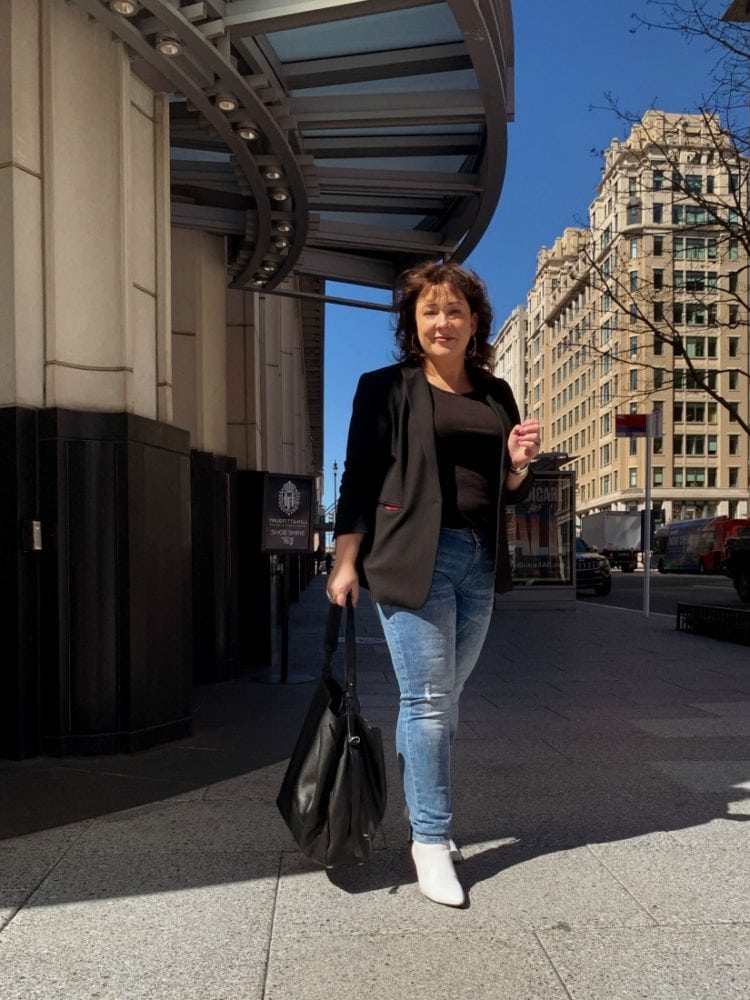 Black Ann Taylor Bi-Stretch one button blazer with Universal Standard Loire ribbed tank and Cabi Cinch Skinny jeans as seen on Wardrobe Oxygen