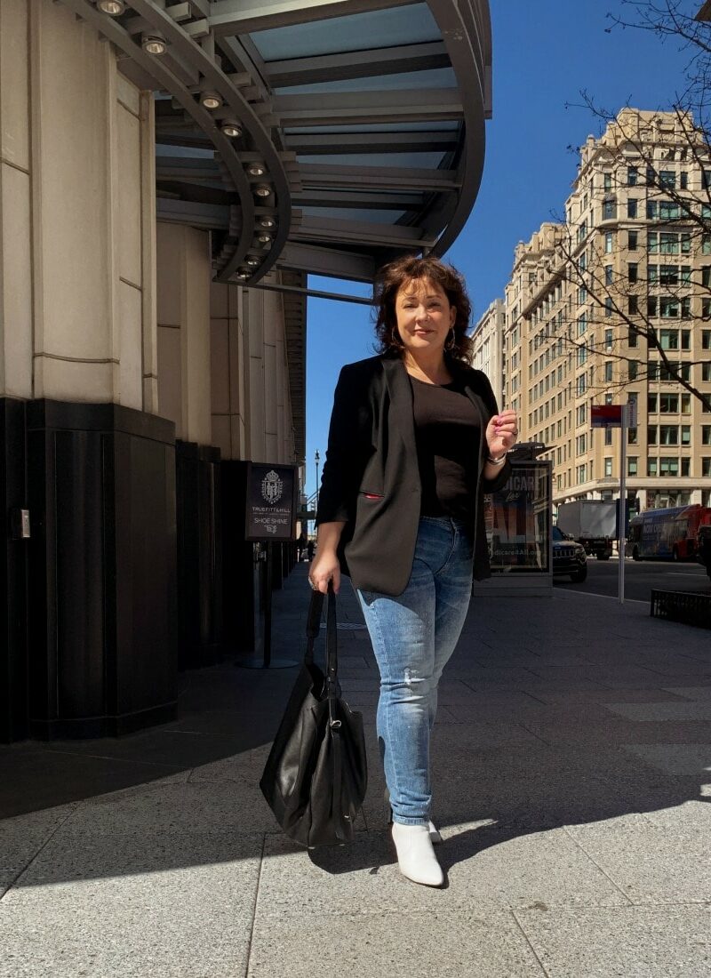 Black Ann Taylor Bi-Stretch one button blazer with Universal Standard Loire ribbed tank and Cabi Cinch Skinny jeans as seen on Wardrobe Oxygen