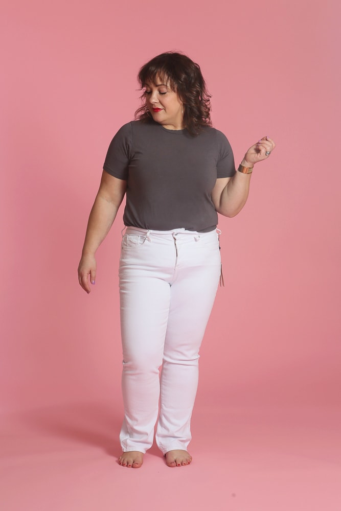 reviewing the NYDJ Marilyn jeans in white and how well they fit, opacity, and wearability