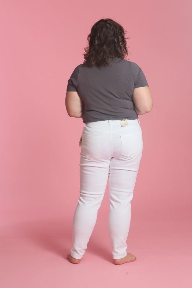 The Best White Jeans Reviewing Over 12 Pairs Wardrobe Oxygen