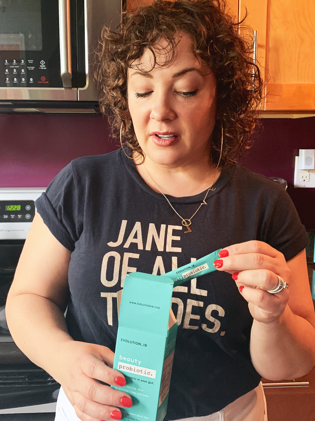 EVOLUTION_18 Review Wardrobe Oxygen