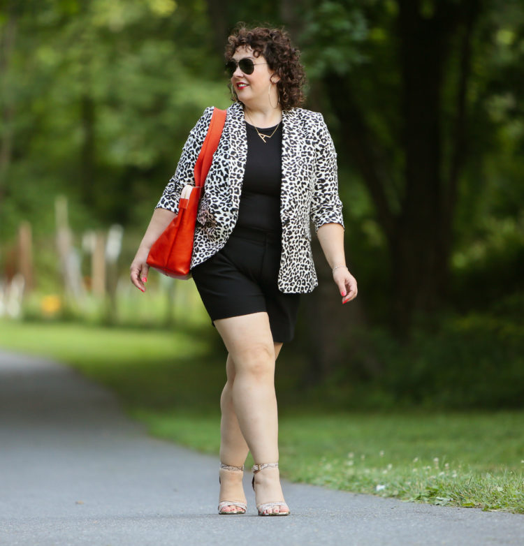 My Favorite Shorts and a New Linen Blazer - Wardrobe Oxygen