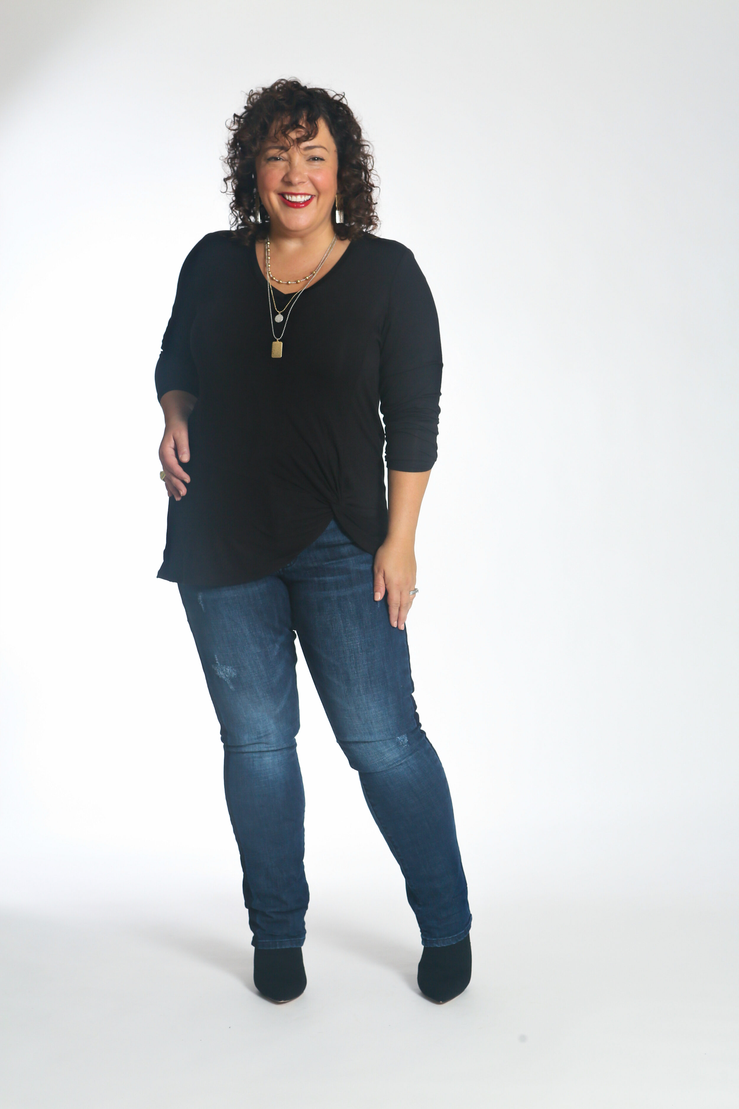 Wardrobe Oxygen in the cabi Reveal Tee and Tuxedo High Straight jeans