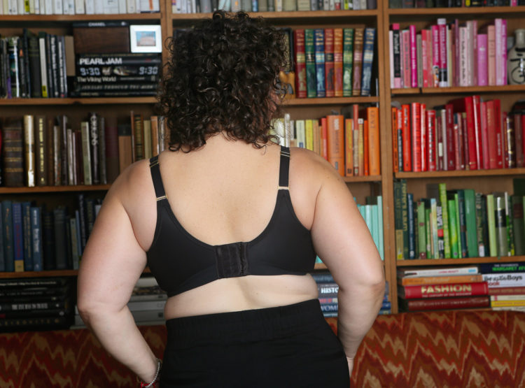 Best wireless support bras for large breasts shop