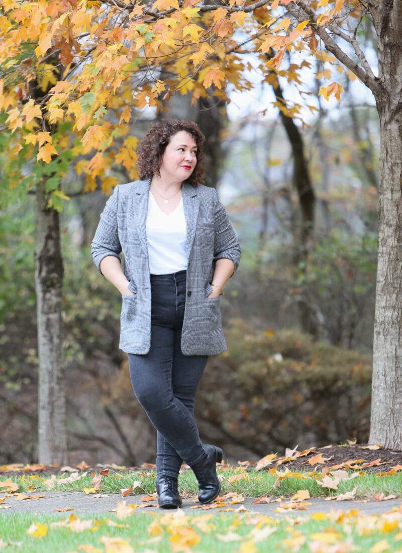 A review of the Everlane Oversized Double-Breasted Blazer and how it fits a size 14 petite woman