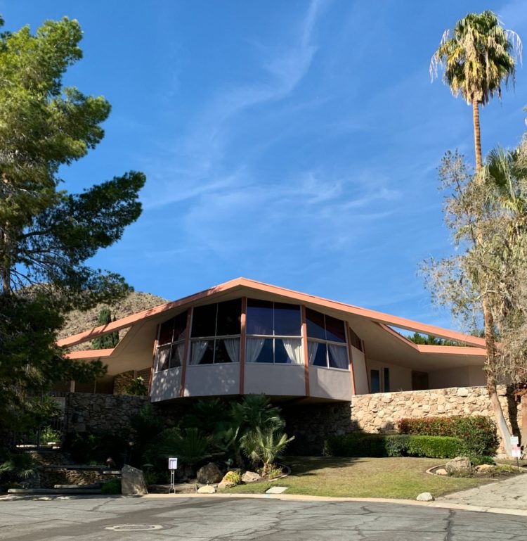 palm springs elvis house