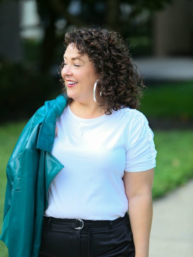 cropped-chicos-ruffle-t-shirt.jpg