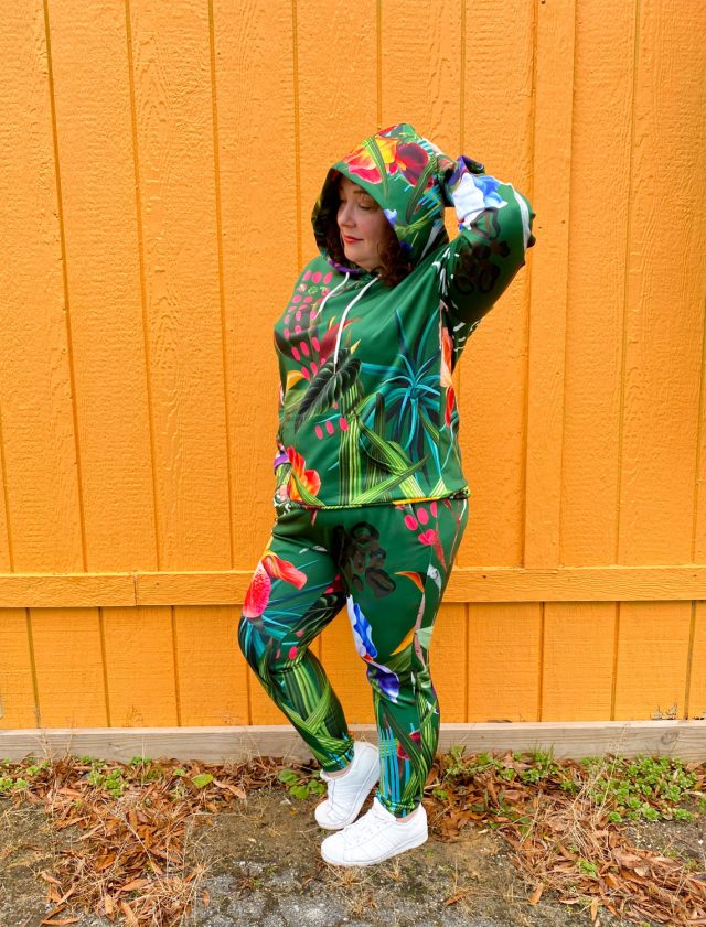 Dressed in Joy Athleisure Wardrobe Oxygen