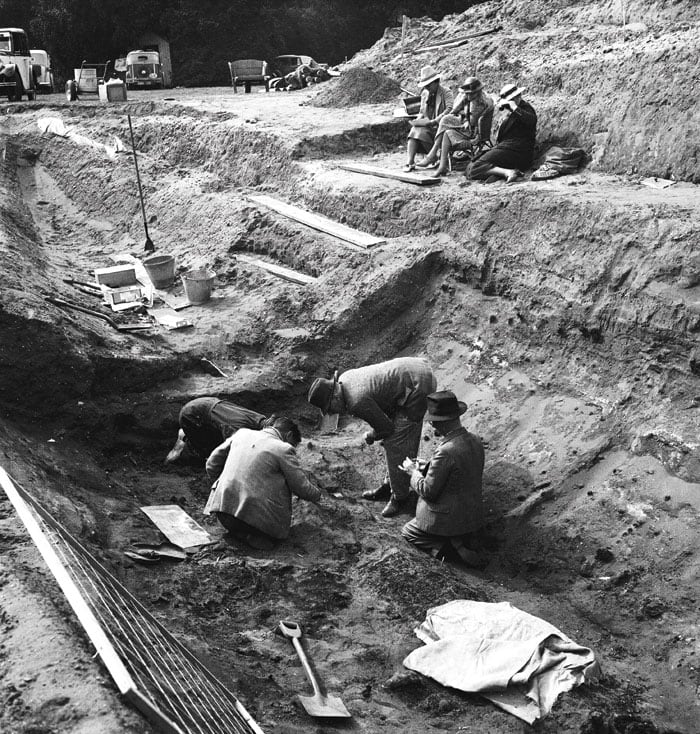 sutton hoo dig