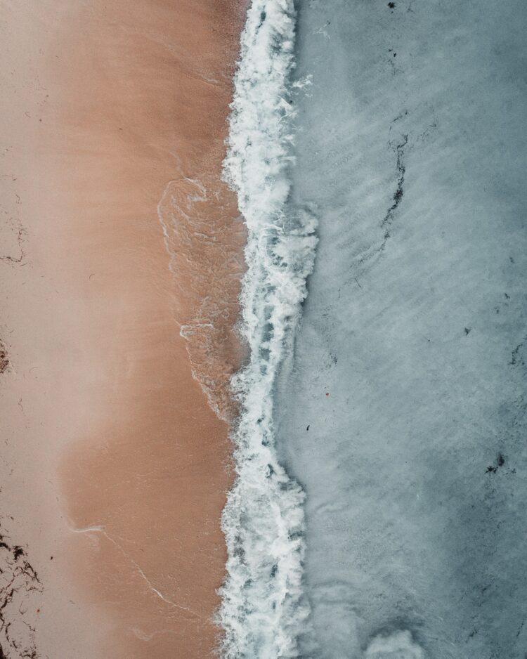 Weekend Reads #144b 1 andrik langfield FFSRykKHYc4 unsplash