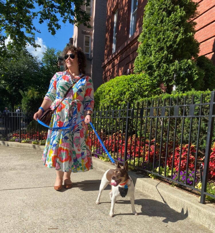 what I wore for a summer weekend in DC featuring a cotton shirtdress from Boden in a bright floral print.