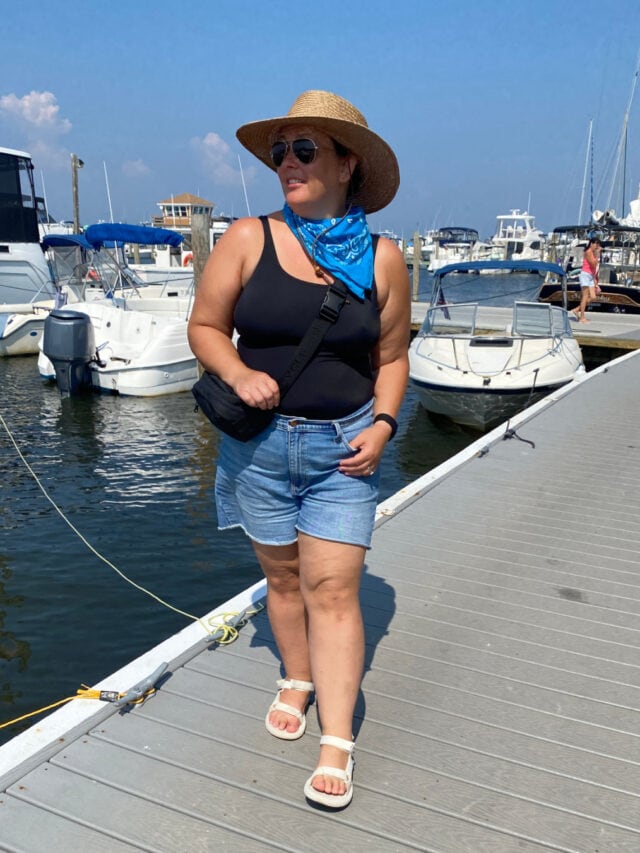 cropped-wardrobe-oxygen-fire-island-1.jpeg