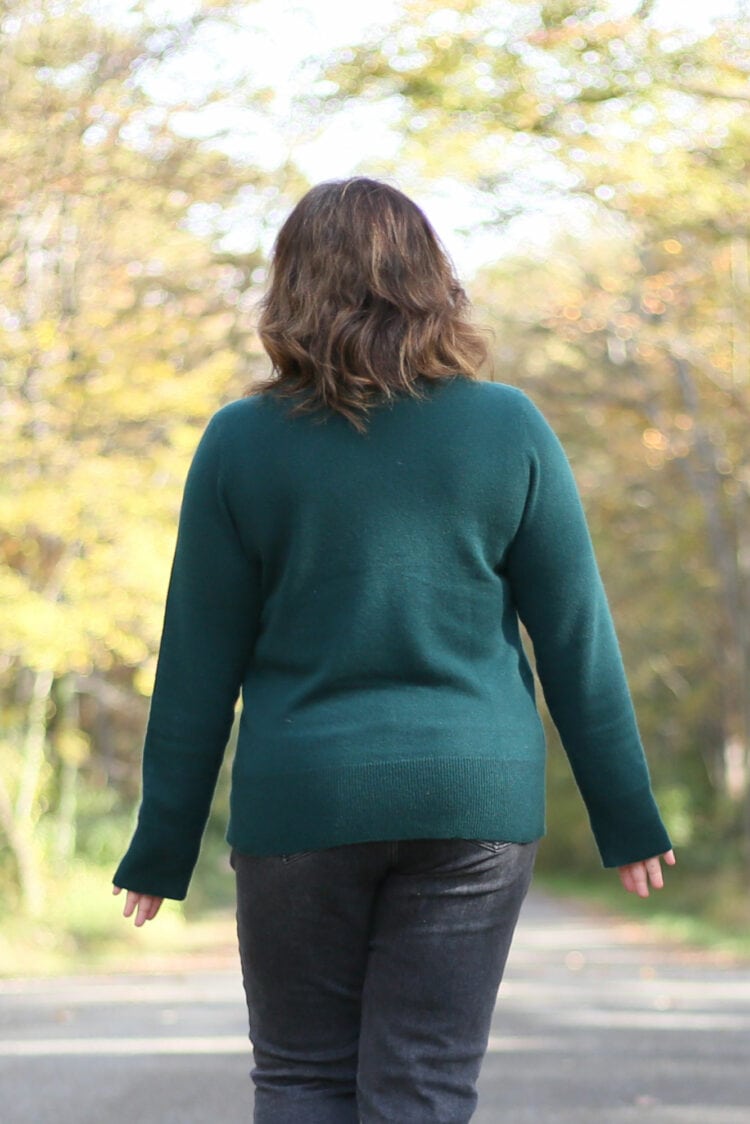 the backview of the Universal Standard cashmere crewneck