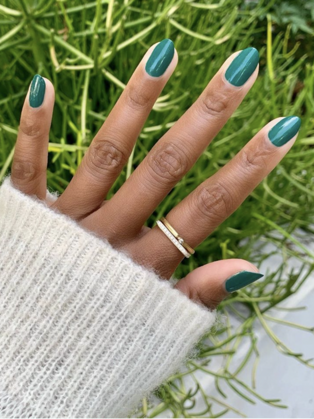 6 Hot Nail Colors for 2022