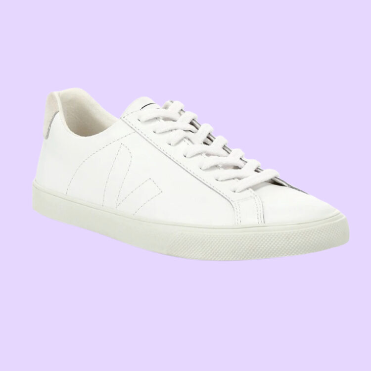 Sneakers for women over 5 deals