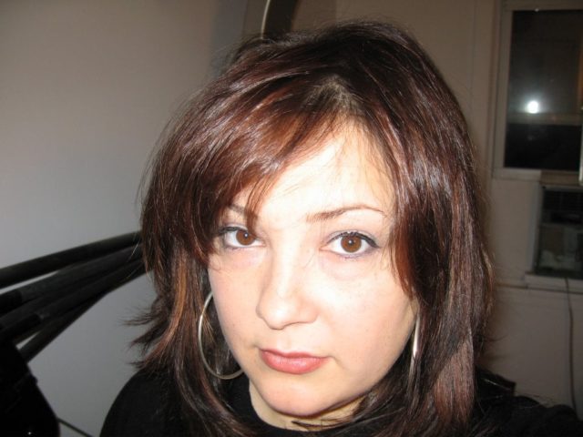 Alison Gary in 2008 with a straight shag haircut and silver hoops