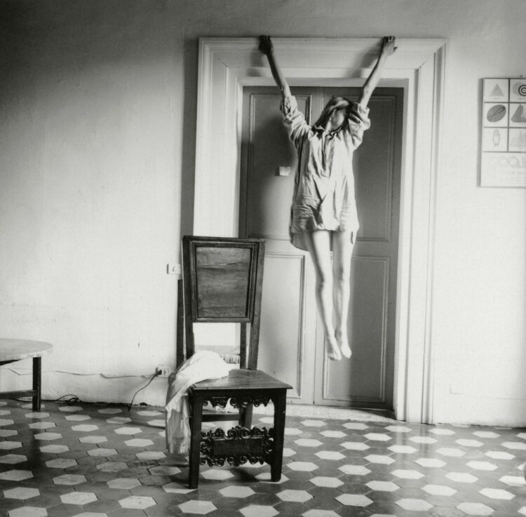 Francesca Woodman Untitled Rome Italy 1977-78ย Weekend Reads #255 | Francesca Woodman