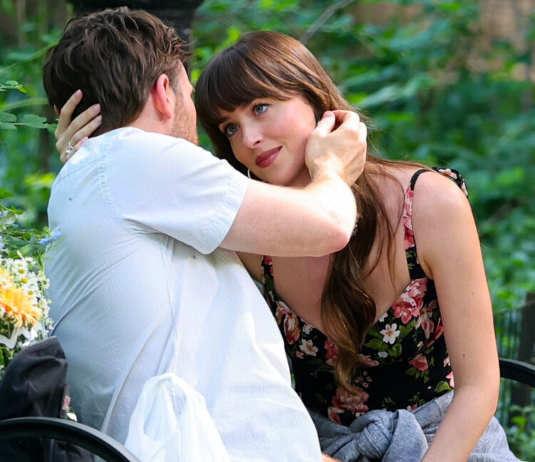 dakota johnson in the materialists
