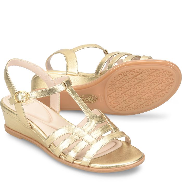 The classic Scarlet sandals from Sofft.
